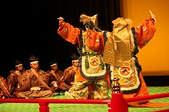 舞楽の写真 舞楽の写真