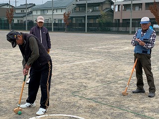 選手権審判としてプレー中