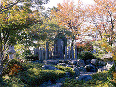 小簾紅園(市指定史跡)の画像
