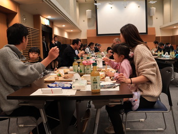 試食